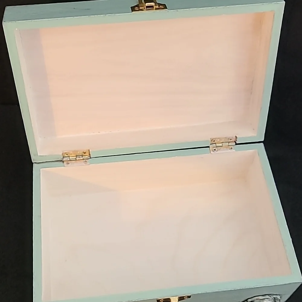 Handcrafted & Decorated Rose Covered WOODEN BOX.